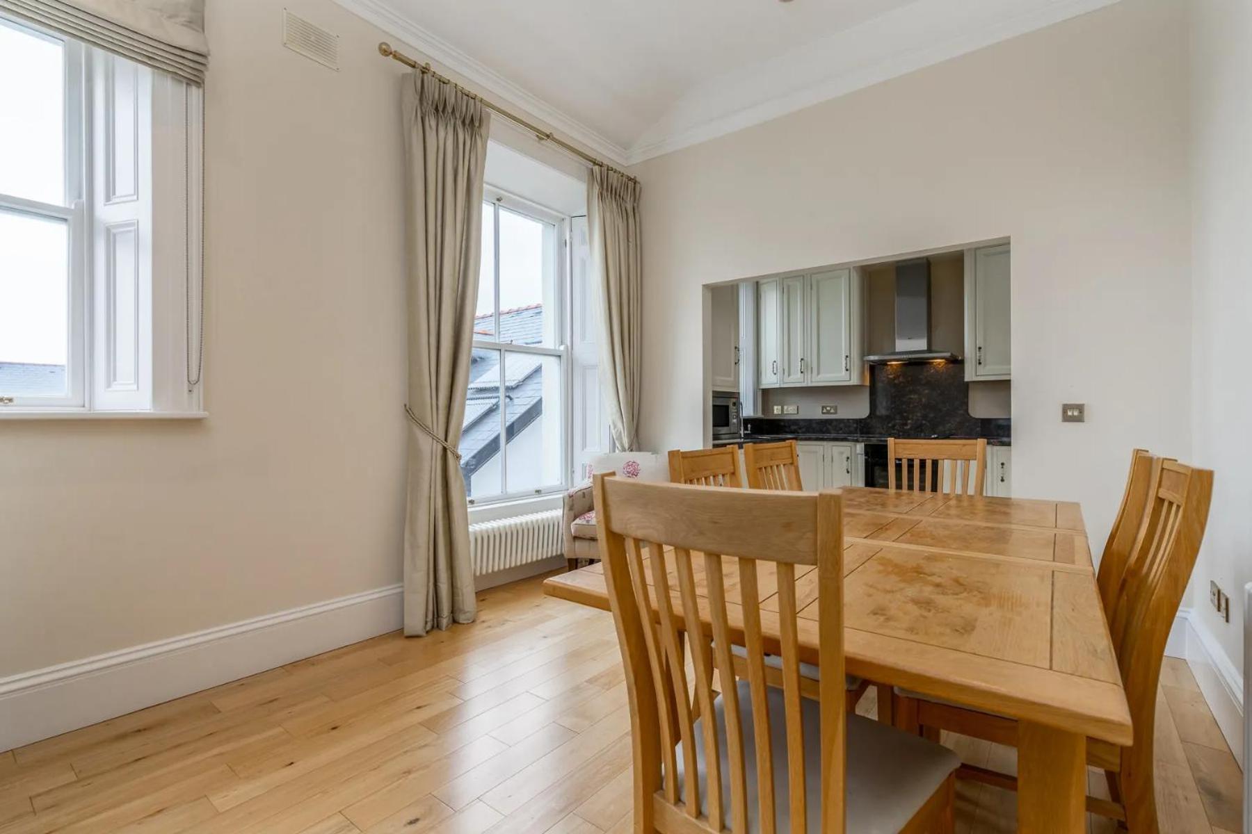 Award Winning, 2 Bedroom Apartment.10Mins To City Dublin Bagian luar foto